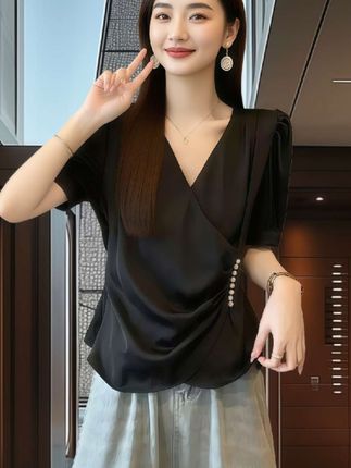 #正肩 #收腰衬衫穿搭 #大码女装 #气质穿搭 #日常通勤