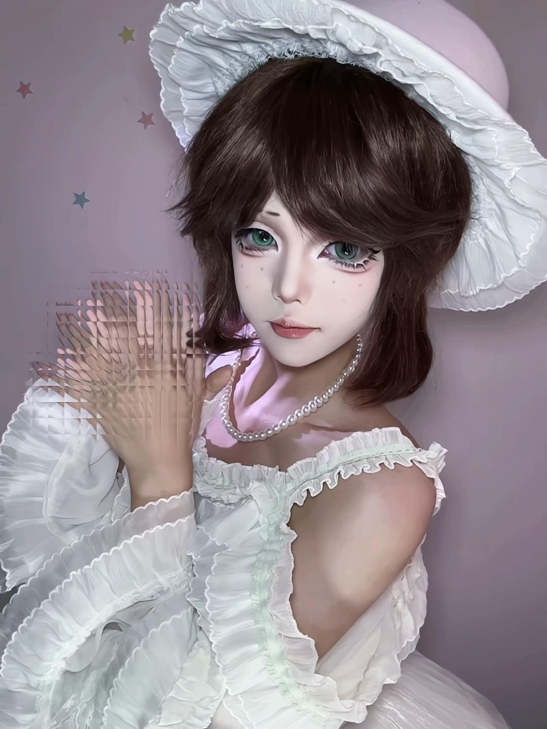 一片又一片 #cos #第五人格 #园丁 #玩的就是第五人格 #宁芙奖 最近没空发东西!to签还有400多张我会尽量国庆之前签完好吗