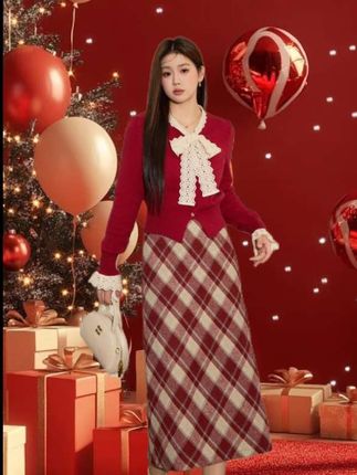#精品女装上新 #蓝语大码#胖mm法式蝴蝶结红色针织上衣显瘦格纹半身裙#冬季韩系套装