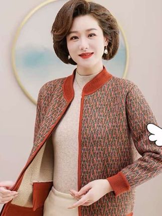 妈妈装秋冬新款弹力针织大码外套中老年人加绒加厚保暖开衫外套#早秋穿搭#遮肉显瘦#秋季必备#谁穿谁好看#修身百搭