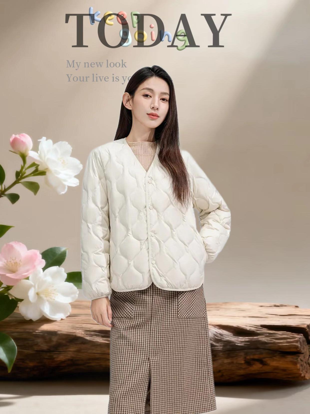 轻薄羽绒服,休闲百搭。#秋冬穿搭 #减龄气质 #一周穿搭不重样 #高级感穿搭 #穿搭