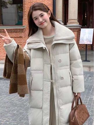 #穿搭穿搭 #每日推荐 #休闲穿搭 #美女街拍穿搭 #简单款羽绒服女款