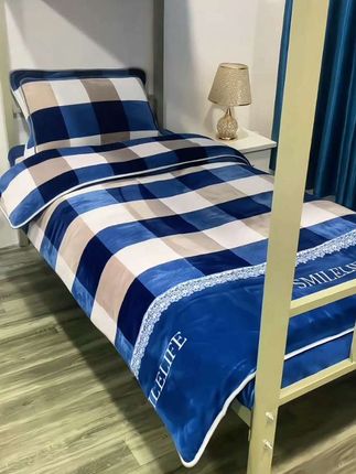 #牛奶绒三件套 天气冷了,这款加厚牛奶绒三件套,面料柔软舒适,不掉毛絮零静电,学生宿舍上下铺都可以铺,保暖性好,这个冬天再也不怕冷了,姐妹们,赶紧冲#面料柔软舒适#保暖舒适#牛奶绒被套 #宿舍好物