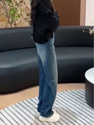 #秋季显瘦穿搭 #分享穿衣小技巧 #初秋有效穿搭 #早秋穿搭三分钟出门不是梦 #浅色系温柔穿搭