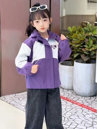 韩版设计师款冲锋衣外套,秋冬季加厚加棉款,孩子穿上防风又保暖,中大童女童冬季必备款外套 #高品质童装 #冲锋衣外套 #女童外套 #春秋穿搭 #潮童必备