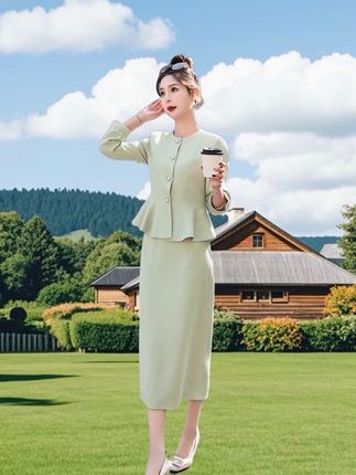 #森系少女感穿搭#秋季不露脚穿搭 #气质女神 #谁穿谁好看@DOU十小助理
