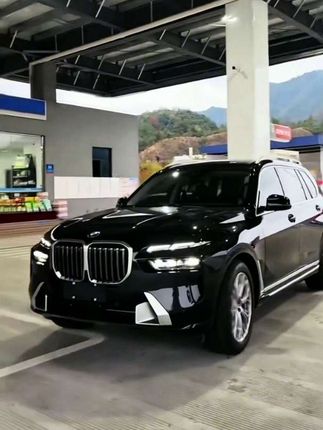 #宝马 #宝马x7 #dou是好车 #抖音汽车 #全都是靓车