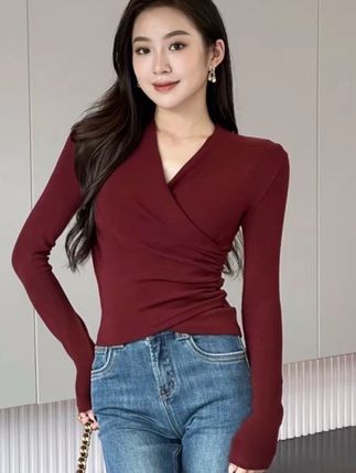 纯欲风辣妹长袖上衣女修身时尚显瘦褶皱设计#简约大气 #穿搭穿搭 #时尚穿搭时尚穿搭时尚 #时装穿搭
