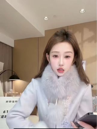 婷婷】《东方绝色》龙膏烟紫定位刺绣收腰呢套装 #种草 #仙女必备 #龙膏烟紫色