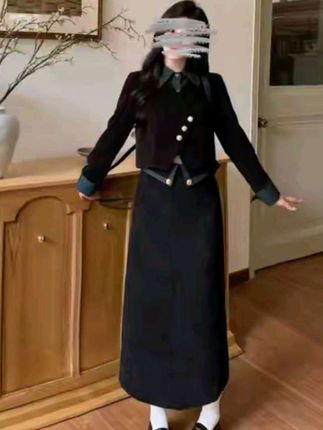 秋季新款法式假两件小香风外套高腰显瘦半身裙套装#今日穿搭look #秋季新款 #时尚穿搭 #抖上热门