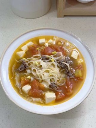 番茄豆腐牛肉刀削面真不错呀! #爱吃面条的试试这个做法
