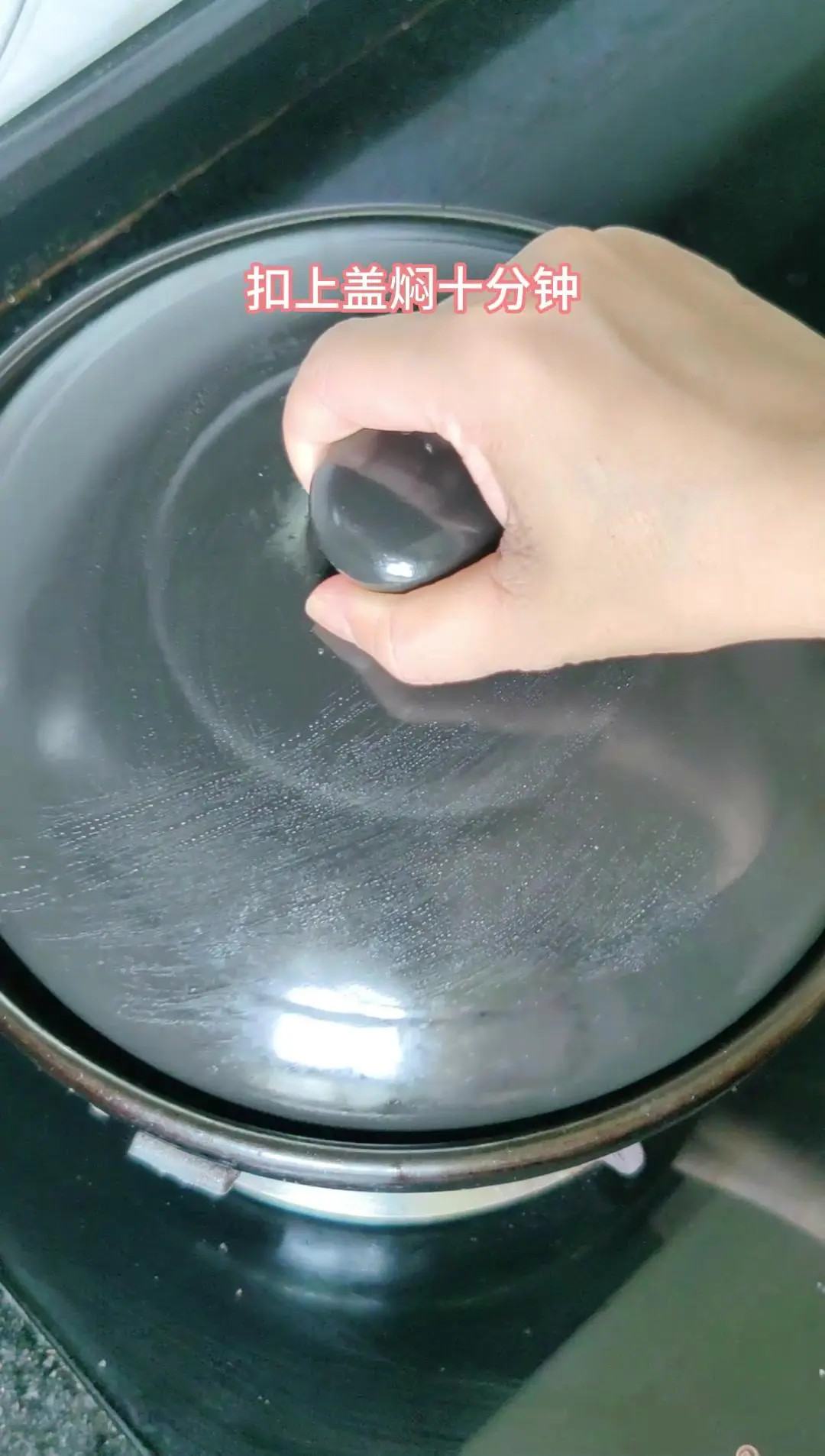 🍲今日菜单:胡鸭焖南瓜。 巨巨巨香,快快试试! 1️⃣先 - 抖音