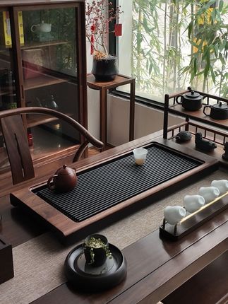 喝茶人的心头好:圆弧线条不伤壶,胡桃木纹理藏着中式雅致 #茶桌茶台 #茶盘 #茶器之美 #茶台 #茶空间
