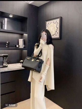 #穿出不一样的风格 #穿搭分享日常穿搭 新款气质套装,女装套装,时尚套装洋气套装,针织套装!秋冬新款气质套装三件套!秋冬穿搭,出游穿搭!