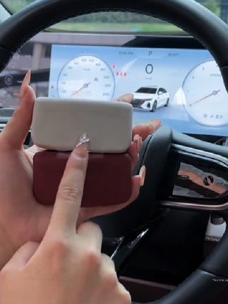奇瑞原车安全带卡扣容易被磕处划痕,加一个硅胶保护套,有效防撞,减震降噪,环保无异味,提升质感高级多了#安全带保护套#专车专用#汽车好物