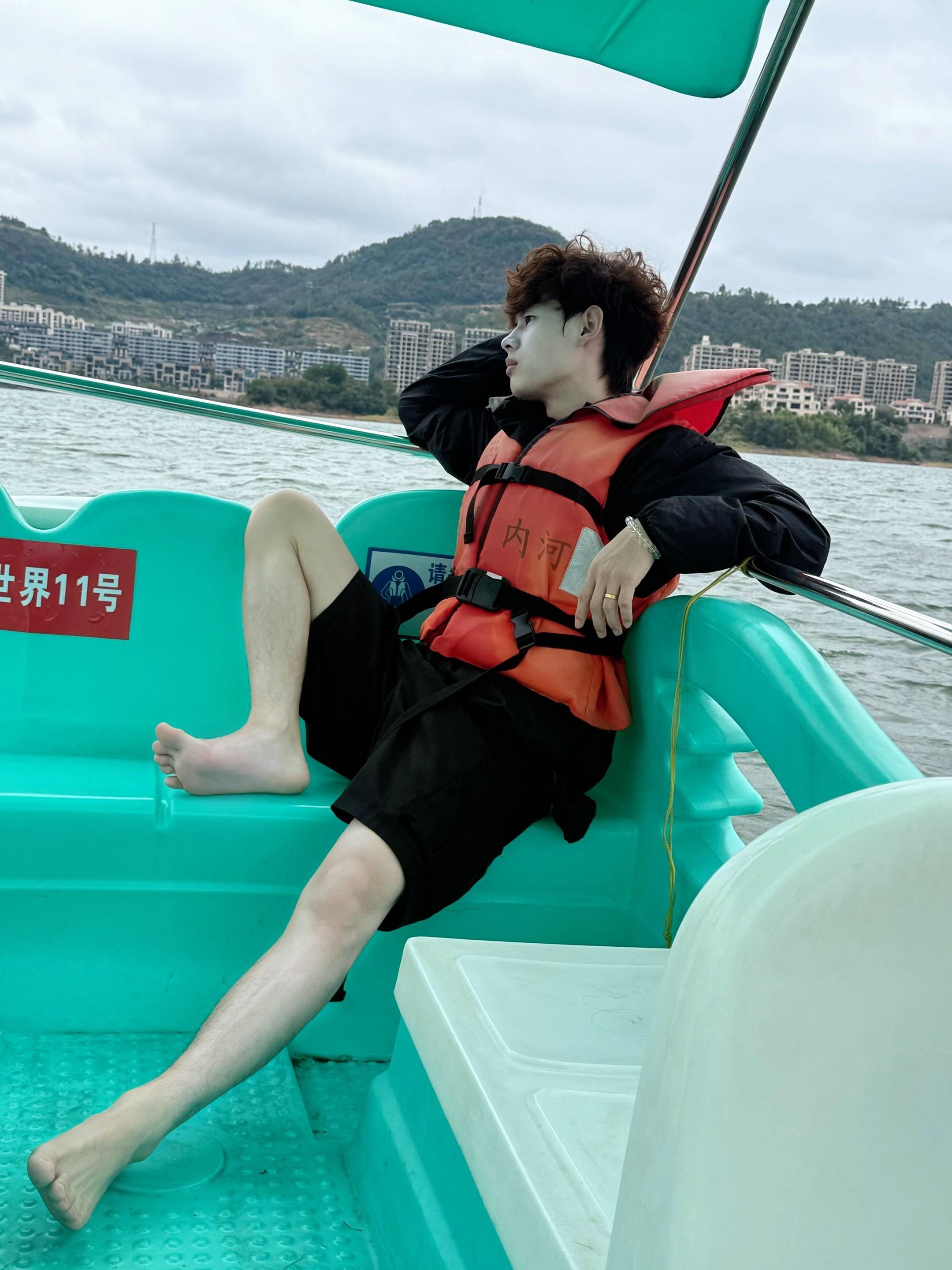 #夏天 #185#体育生#水世界#腿