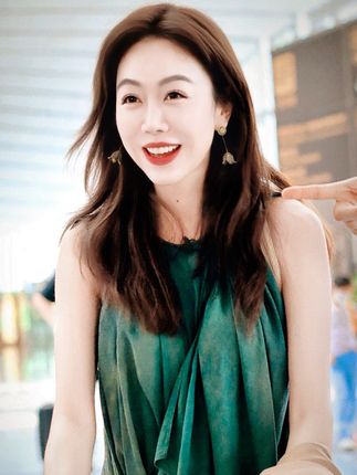 #姜妍 #姜妍厨娘天花板 #冷泡汁 #罗氏虾 #梅子冷泡汁