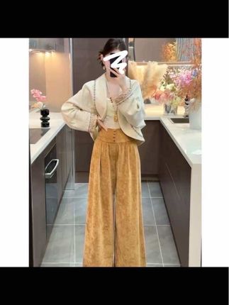 国风女款2025秋冬设计款提花新中式茧型短袍独特超好看显瘦套装#国风古韵 #套装 #秋款穿搭 #太上头了