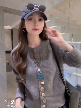 #早秋时尚穿搭#谁穿谁好看#穿出自信#休闲简约#简约明亮