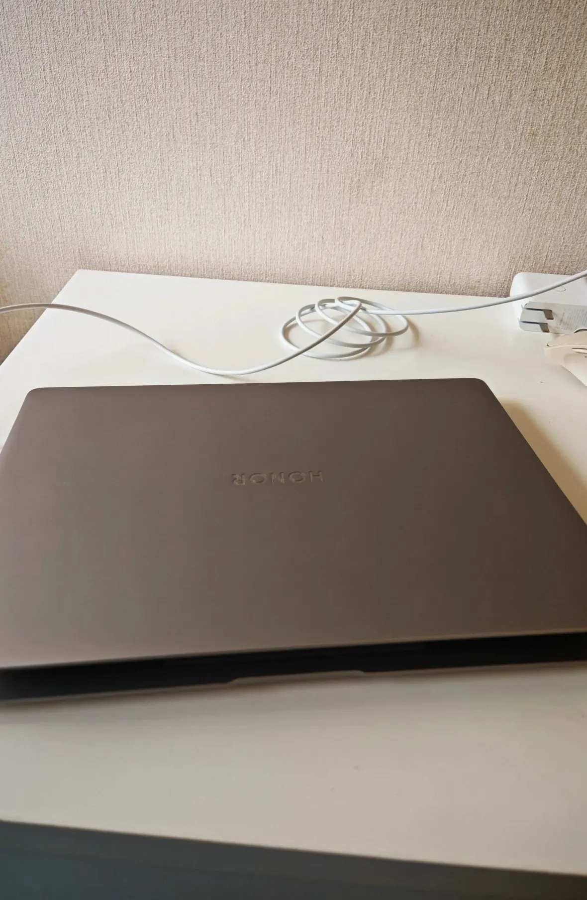 挑来挑去,最后还是入了荣耀MagicBook Pro14 - 抖音