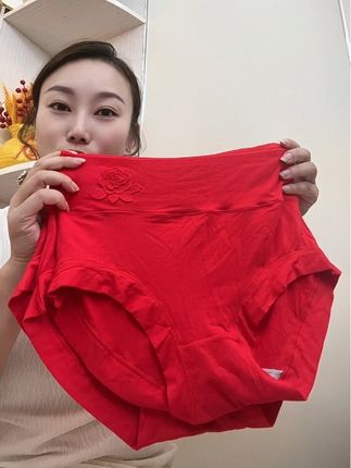 #面料柔软舒适 #谁穿谁好看系列 #高腰内裤
