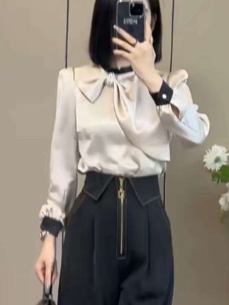 #上热门🔥新款时尚显瘦气质女士网红洋气两件套百搭款#气质穿搭 #洋气减龄 #谁穿谁漂亮