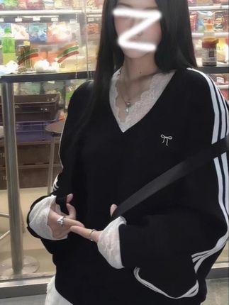 韩系简约秋季V领卫衣长袖女蕾丝刺绣拼接外套时尚设计感上衣#上衣