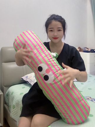 喜欢侧睡,夹东西睡觉的人裙,你买它睡的可真香!#侧睡抱枕 #侧睡抱枕睡觉专用