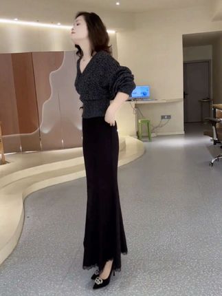 2025秋季新款时尚显瘦气质女士网红洋气两件套百搭款D23372