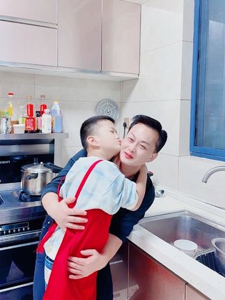 家务有小能手,幸福天天有 #懂事的孩子 #这让人心疼