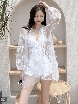 泳衣女款2025新款网红款泡温泉海边沙滩三角泳装比基尼连体游泳衣#夏天该有的样子 #高级感穿搭 #比基尼泳装 #女神泳衣 #泳衣准备好了