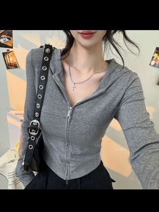 2025春秋连帽短款设计感上衣女拉链甜辣显瘦长袖T恤开衫潮#连帽衫 #上衣 #秋季新款