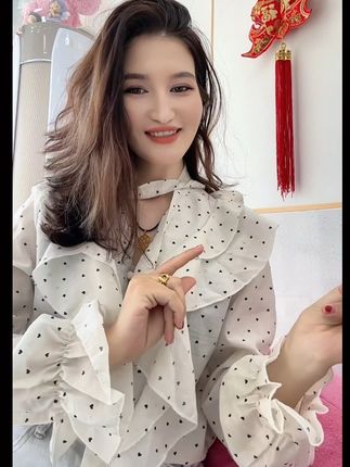 #穿搭 #抖音热门推荐 #抖音给点流量 @抖音Dou+上热门#官方我要上热门@抖音小助手 @抖音同城
