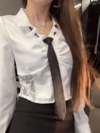 #显瘦穿搭 新款法式蕾丝甜辣衬衫女长袖显瘦甜美收腰上衣#成长与勇气 #我的自信我做主 #一起做美好的事 #穿搭