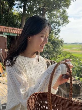 【日本演员汐佳】15秒治愈你 有太阳,风,大自然。好舒服啊🌬️🍃☺️#治愈系笑容 #日本 #甜妹 #演员 #原相机