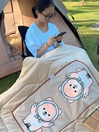 #抱枕被子两用 #抱枕被 #抱枕被子二合一 合起来是抱枕,展开是被子