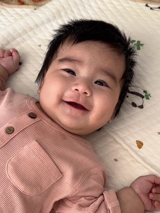 关于我家育儿嫂到期了(有适合的举手🙋)#婴儿成长 #治愈的笑容