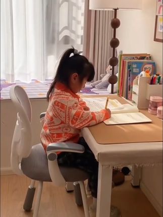 #儿童座椅#儿童学习椅#小学生座椅#电脑椅  儿童家用学习椅可升降调节坐姿矫正写字椅电脑椅!
