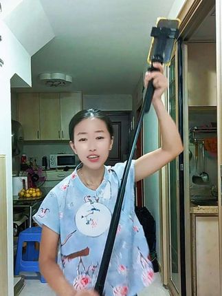 手机自拍杆三脚架,让我在哪都能嗨起来#手机自拍杆三脚架