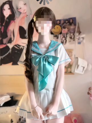 女孩子等待中… #和平精英舞蹈 #卡点舞 #慢摇 #扭一扭 #水手服jk