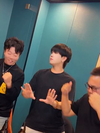 #东北男孩#秋风吹起