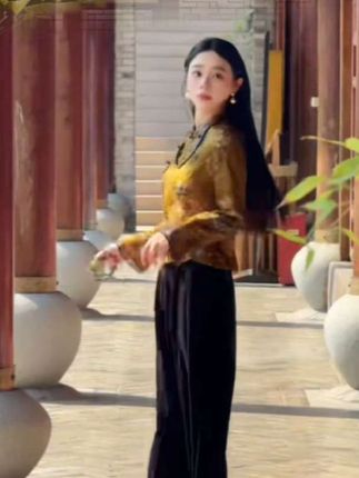 2025秋季新款新中式时尚洋气复古中国风气质三件套#时尚减龄#洋气百搭#优雅气质#国风古韵#新中式穿搭@DOU+小助手 @DOU+上热门