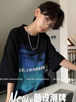 男孩子夏天穿什么?当然要选这种五分袖了!它不仅透气舒适,而且还是潮牌设计,孩子穿上特别帅气,吸湿排汗超棒,赶紧给你家宝贝安排一件吧!#美好的童年可以治愈一生 #男童夏季短袖#男童t恤#抖音小助手dou上热门