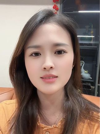 又是忙碌的一天,真想找人喝一点,翻遍所有朋友圈,却没一人聊聊天#音乐种草计划歌曲孤单的秋孤单的人