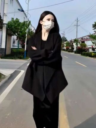 #秋季时尚气质三件套@DOU+小助手