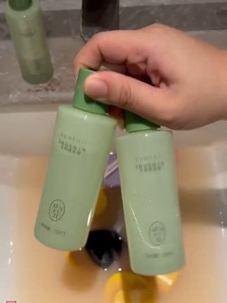 脏粉扑都逃不过它的法眼!用它清洁完的粉扑又干净又柔软 感觉和新买的一样 从此和脏粉扑说拜拜 #清洗剂#粉扑清洗剂#女生必备#粉扑#好物分享