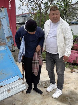 你们太过分了,俺大娘都大半年没吃肉了,你们怎么忍心偷她的肉了,吃了也烂嘴……#原创视频 #农村生活 #搞笑片段 #热门