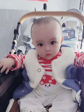 大眼萌娃好可爱#萌娃穿搭 #今日份小可爱已经上线 #家有萌宝 #幼崽穿搭