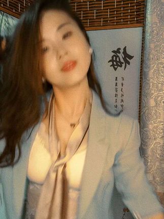 发自己的光 不要去吹灭别人的灯…… #随心随性  #做一个简单快乐的人