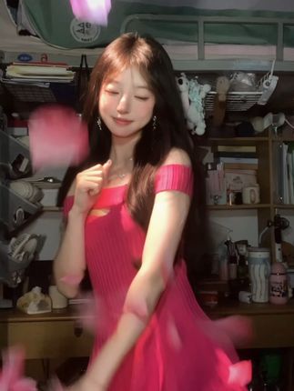 落叶的位置~ #手势舞 #琥珀流光 #dj #氛围感